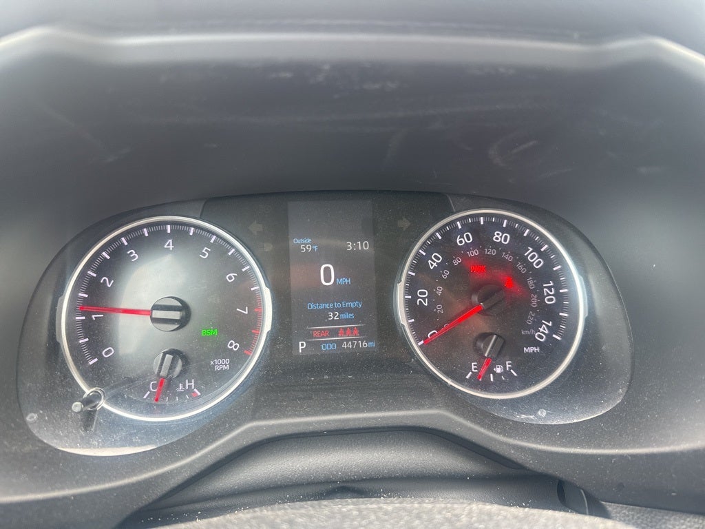 2022 Toyota RAV4 XLE