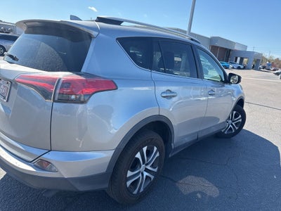 2016 Toyota RAV4 LE