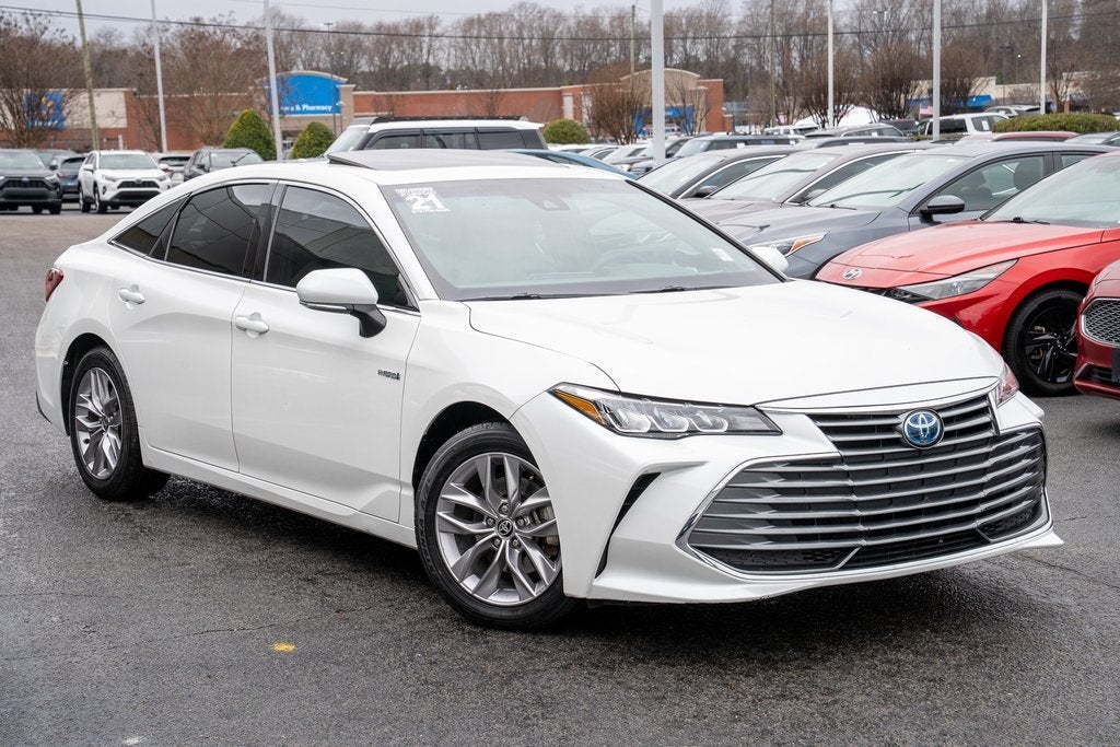 2021 Toyota Avalon Hybrid XLE Plus