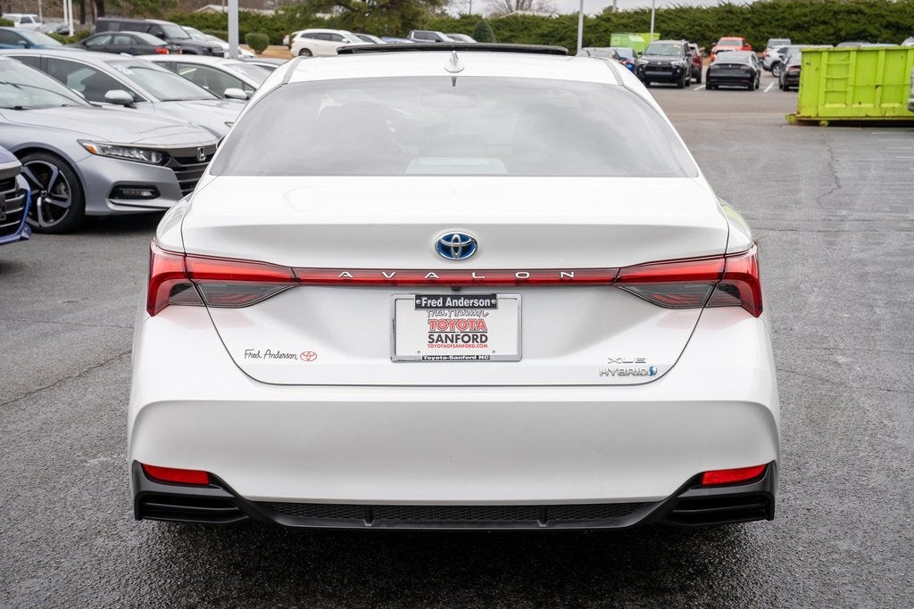 2021 Toyota Avalon Hybrid XLE Plus