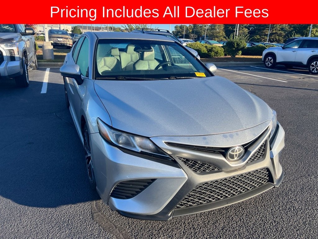 2018 Toyota Camry SE