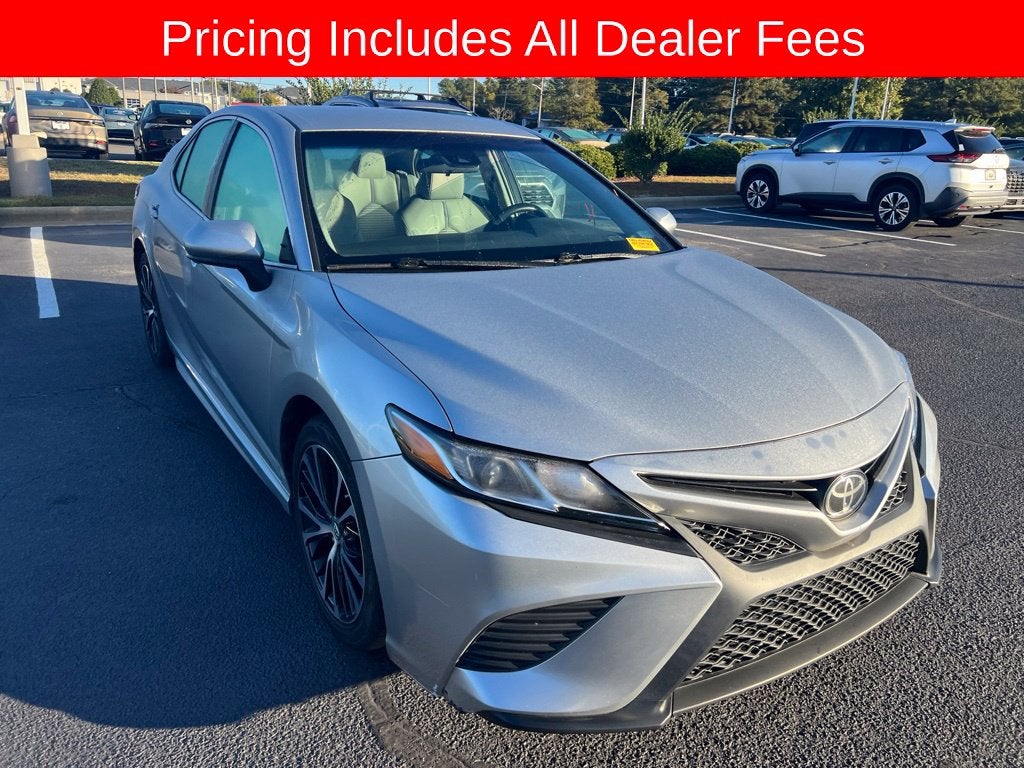 2018 Toyota Camry SE