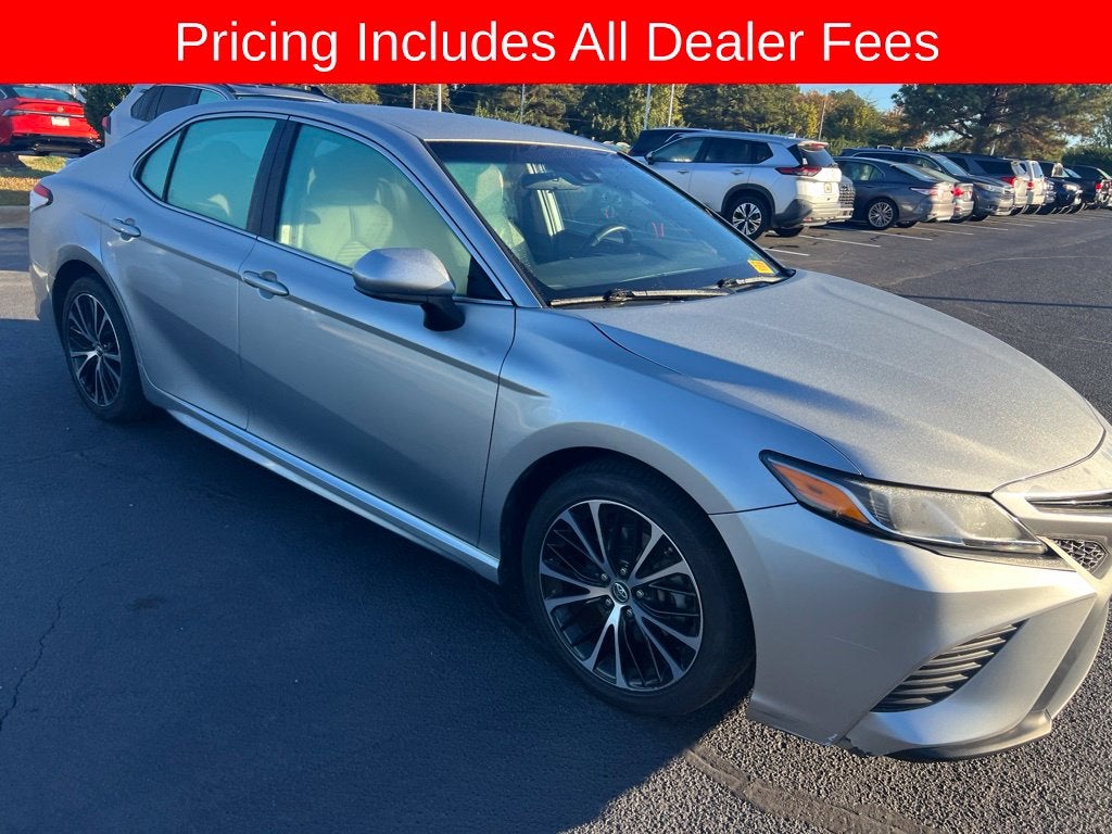 2018 Toyota Camry SE