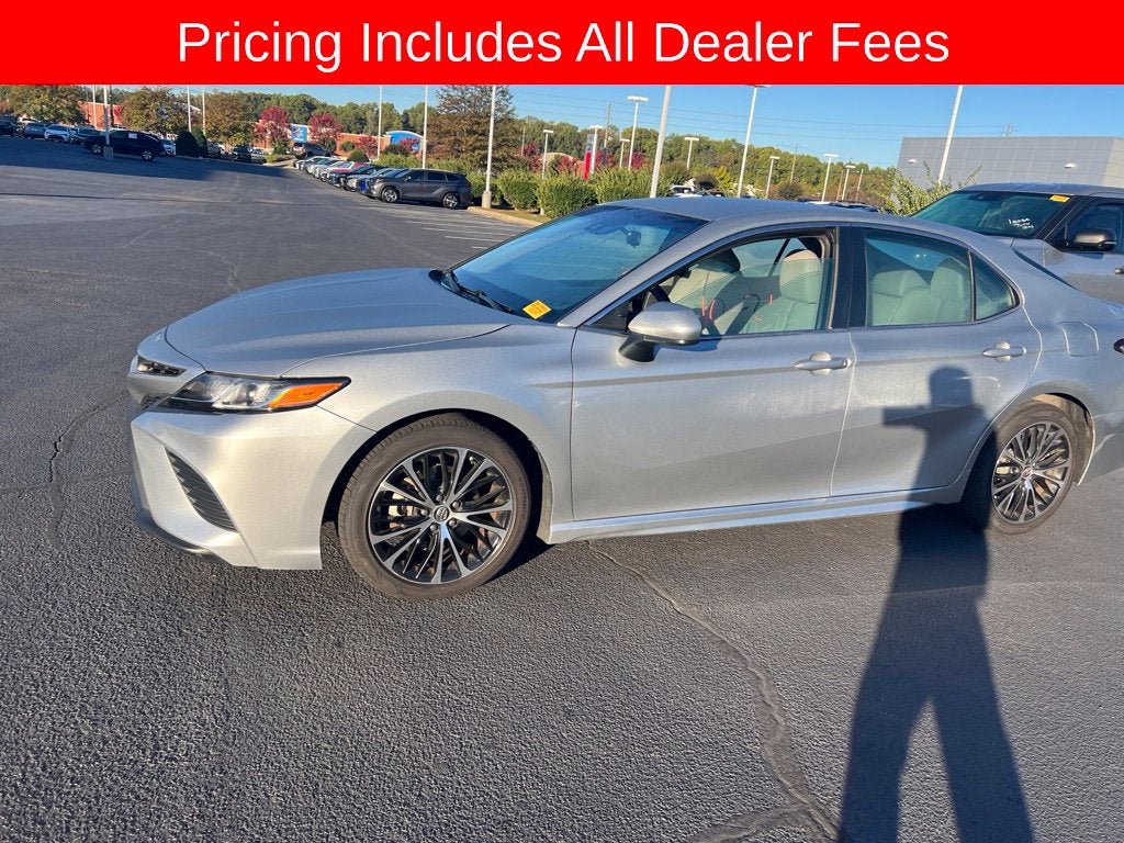 2018 Toyota Camry SE