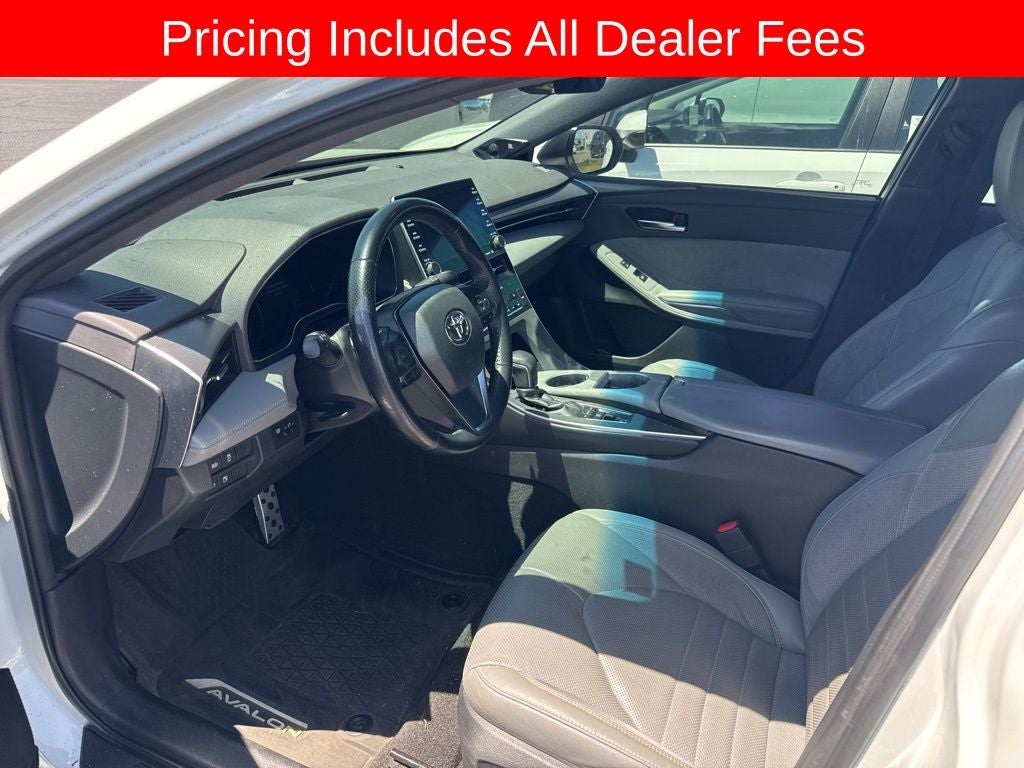 2019 Toyota Avalon XSE