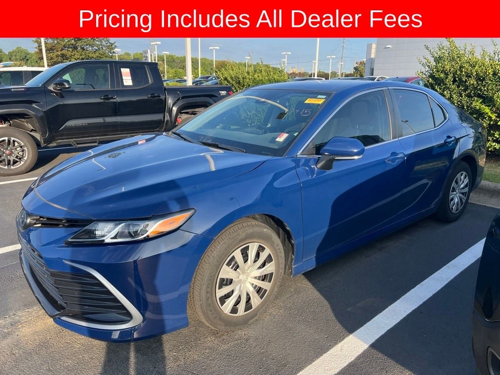 2024 Toyota Camry Hybrid LE