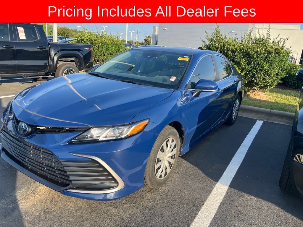 2024 Toyota Camry Hybrid LE
