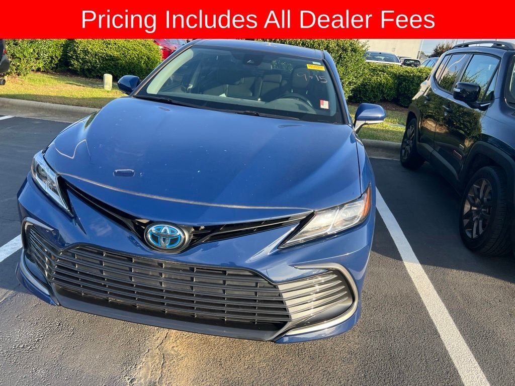 2024 Toyota Camry Hybrid LE