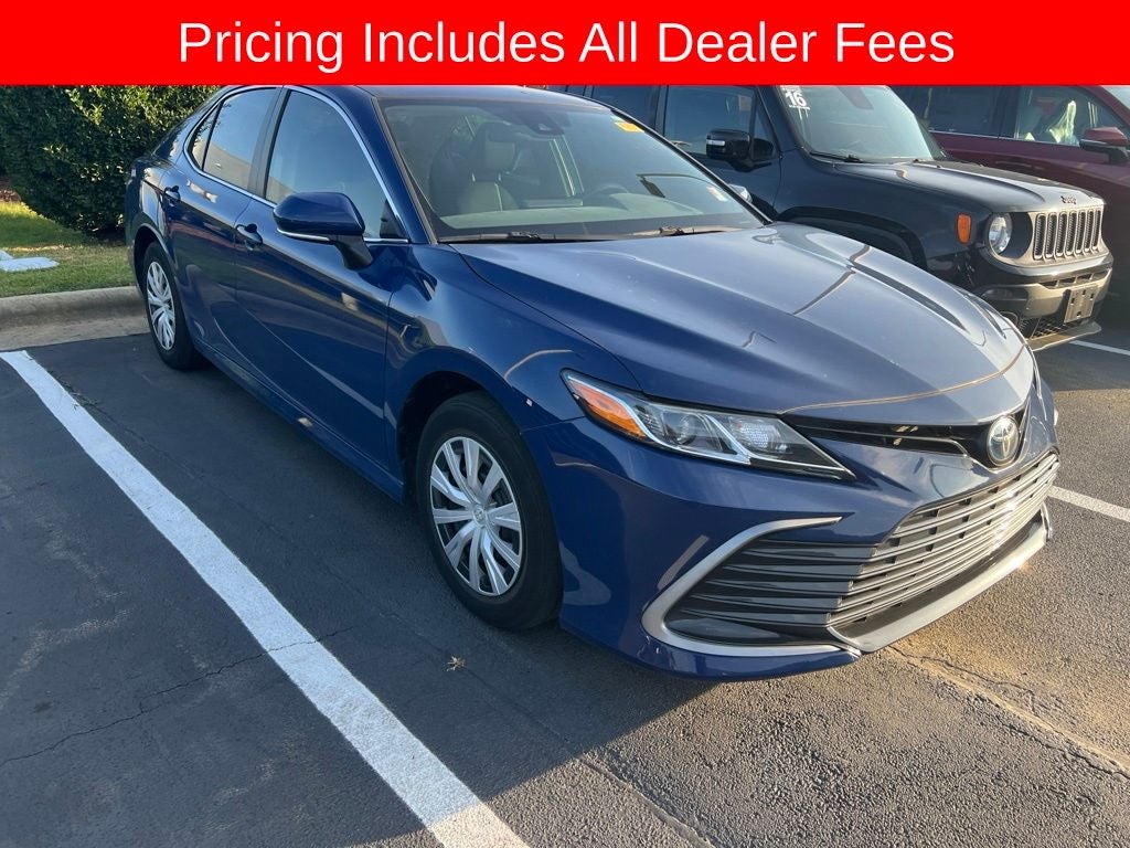 2024 Toyota Camry Hybrid LE