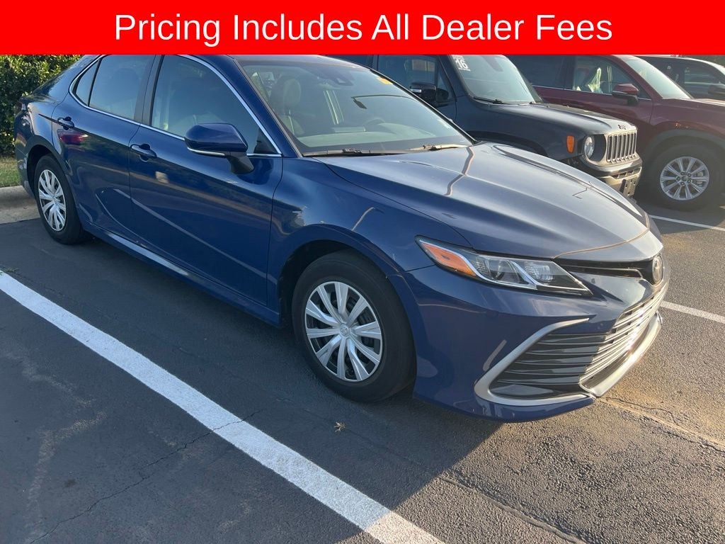 2024 Toyota Camry Hybrid LE