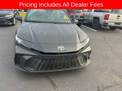 2025 Toyota Camry SE