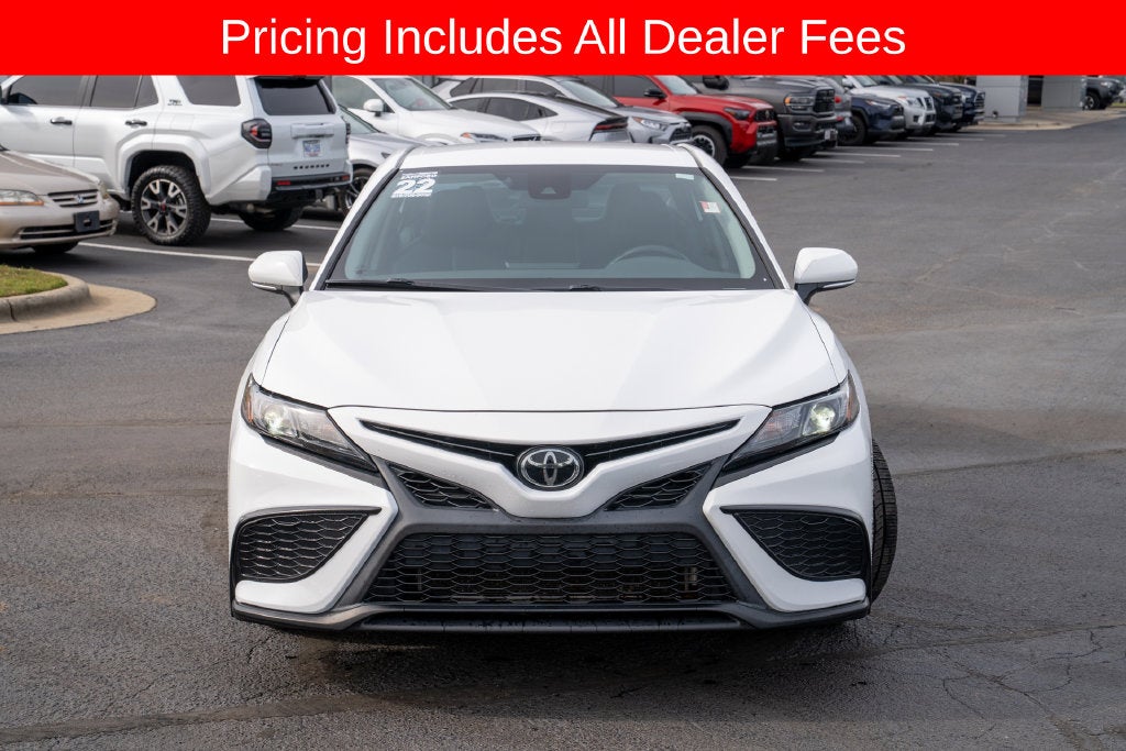 2022 Toyota Camry SE