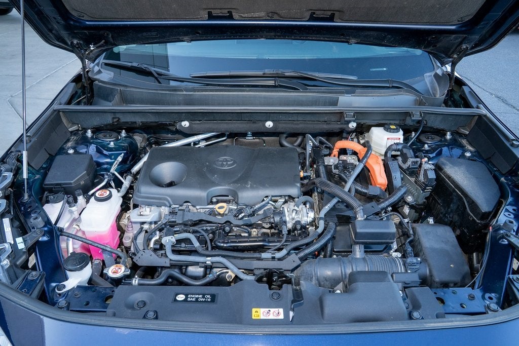 2022 Toyota RAV4 Hybrid XLE Premium