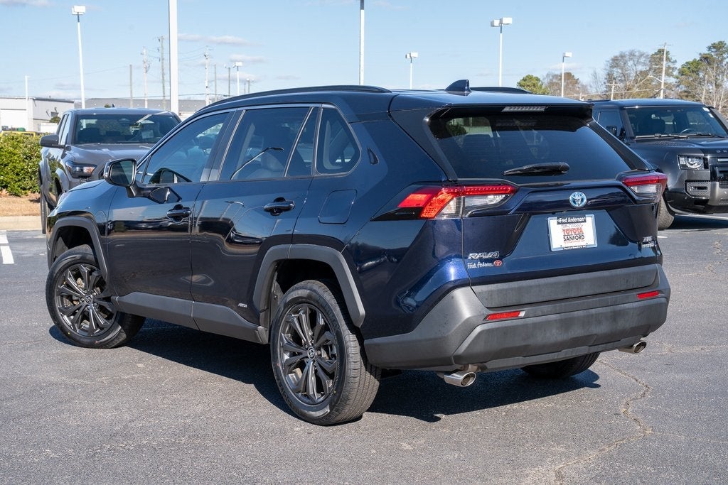 2022 Toyota RAV4 Hybrid XLE Premium