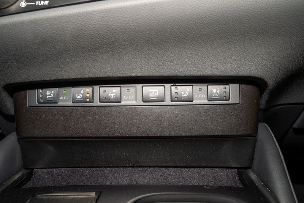 2025 Lexus ES 350 Ultra Luxury