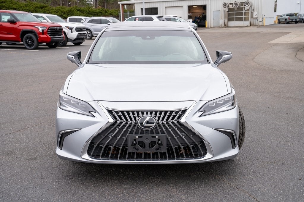 2025 Lexus ES 350 Ultra Luxury