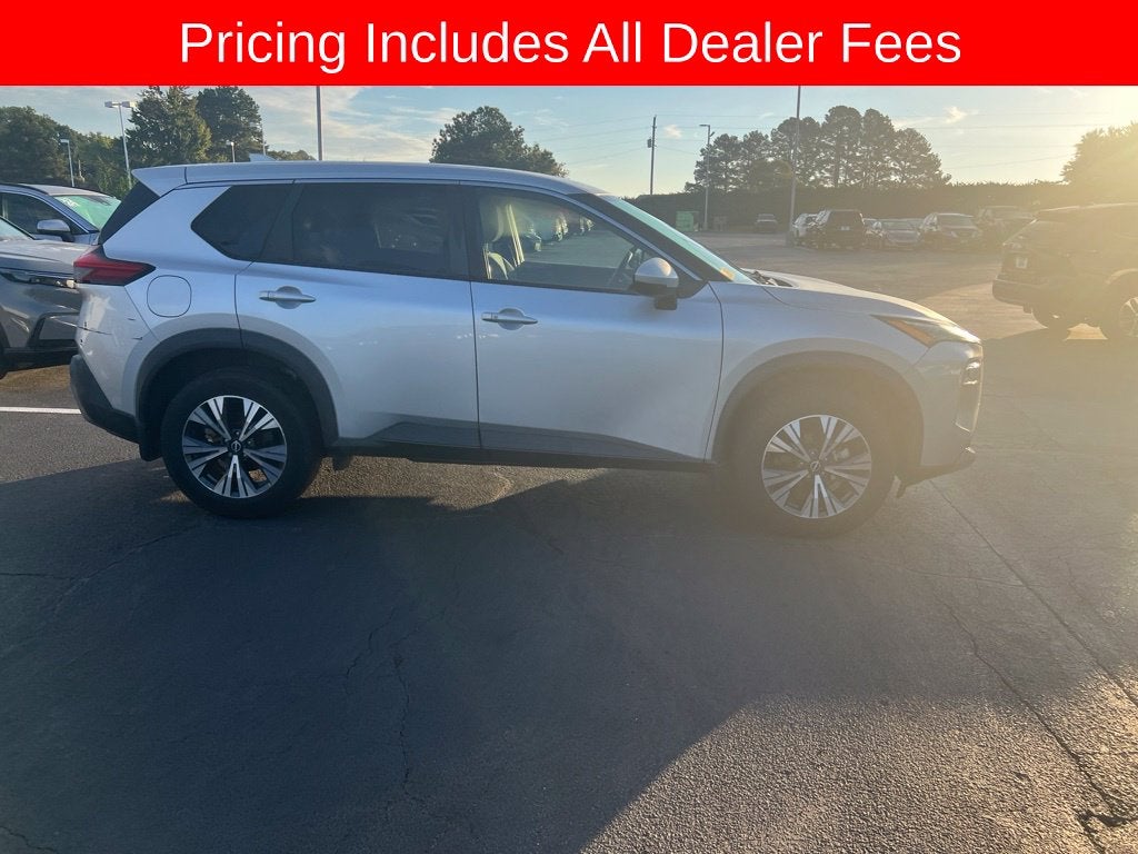 2022 Nissan Rogue SV