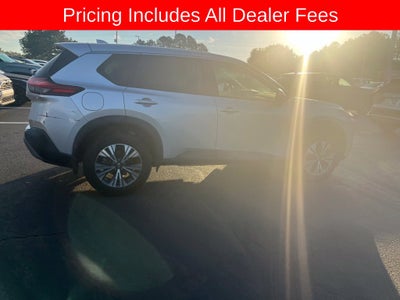 2022 Nissan Rogue SV