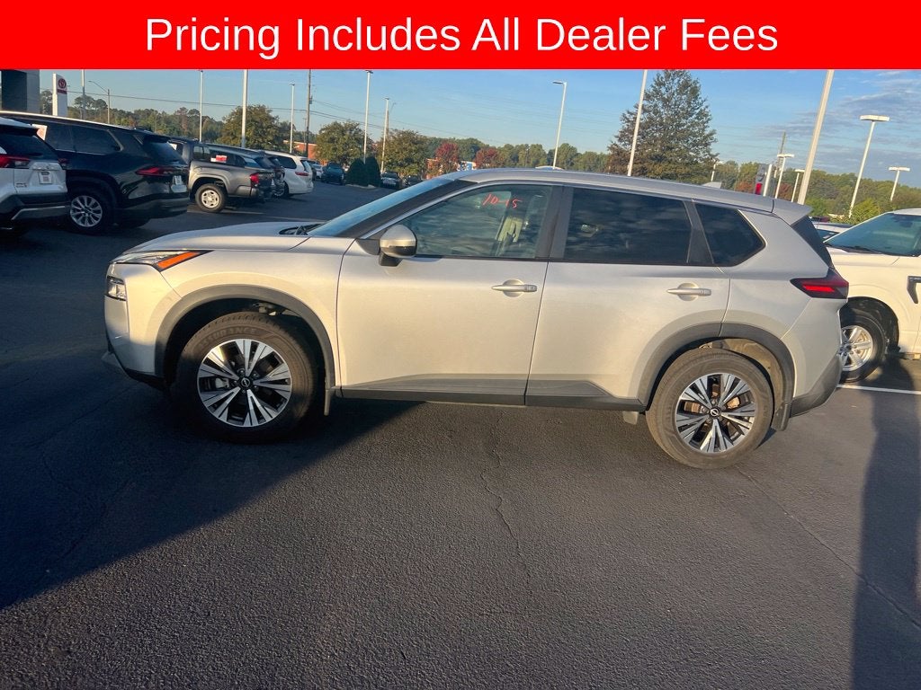 2022 Nissan Rogue SV