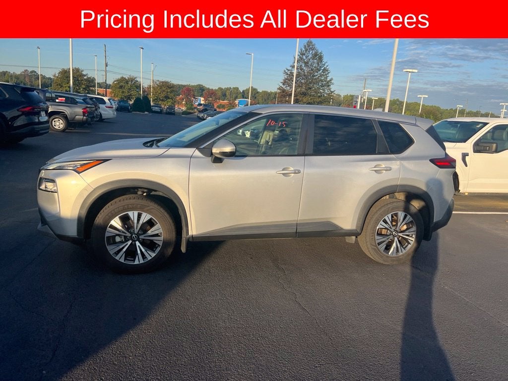 2022 Nissan Rogue SV
