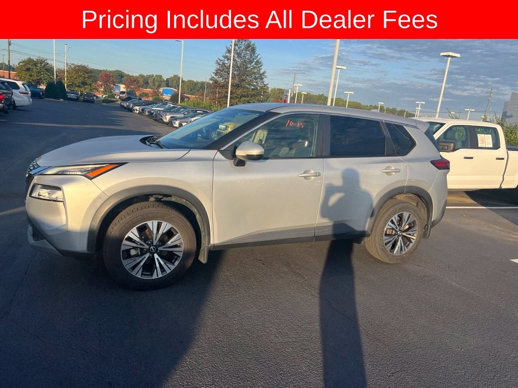 2022 Nissan Rogue SV