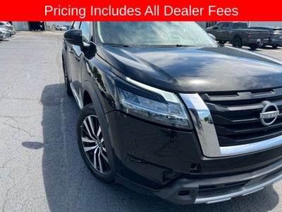 2024 Nissan Pathfinder Platinum