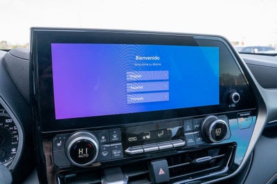 2023 Toyota Highlander Hybrid Bronze Edition