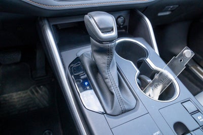 2023 Toyota Highlander Hybrid Bronze Edition