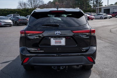2023 Toyota Highlander Hybrid Bronze Edition