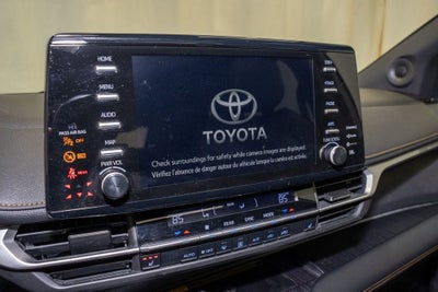 2022 Toyota Sienna Woodland Edition