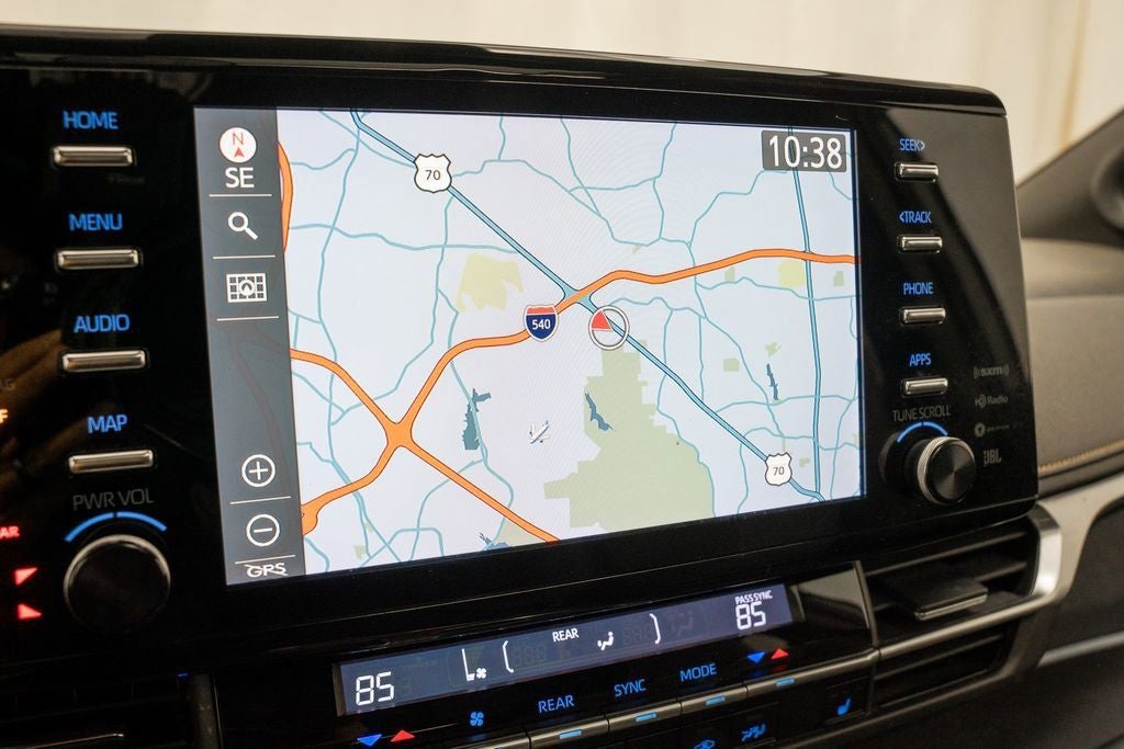 2022 Toyota Sienna Woodland Edition