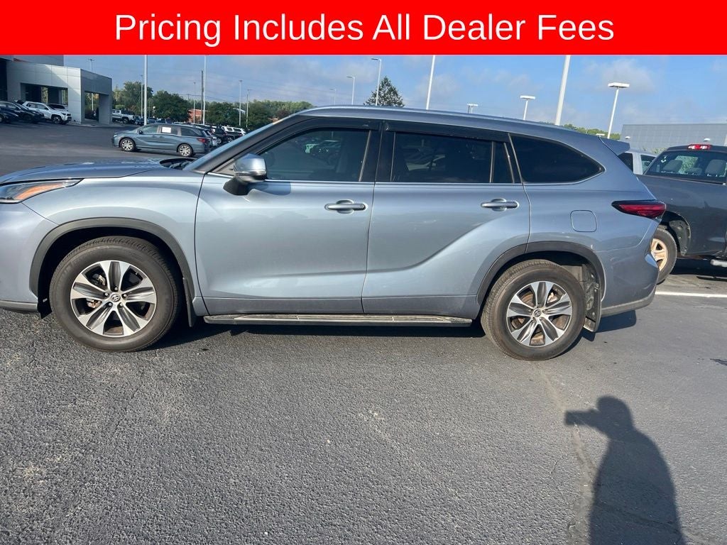 2021 Toyota Highlander XLE