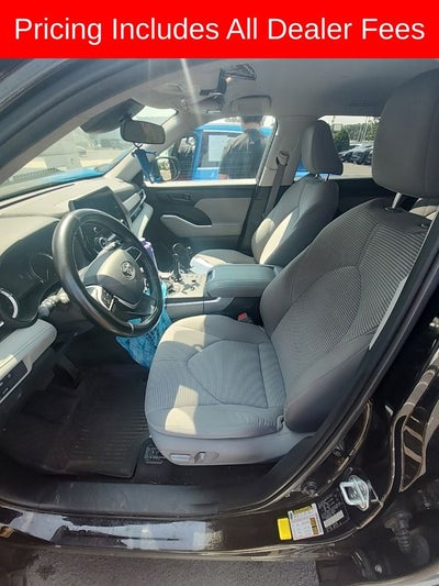 2023 Toyota Highlander LE