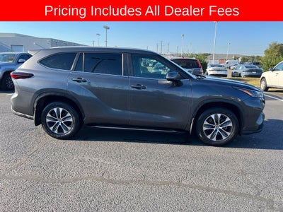 2024 Toyota Highlander XLE