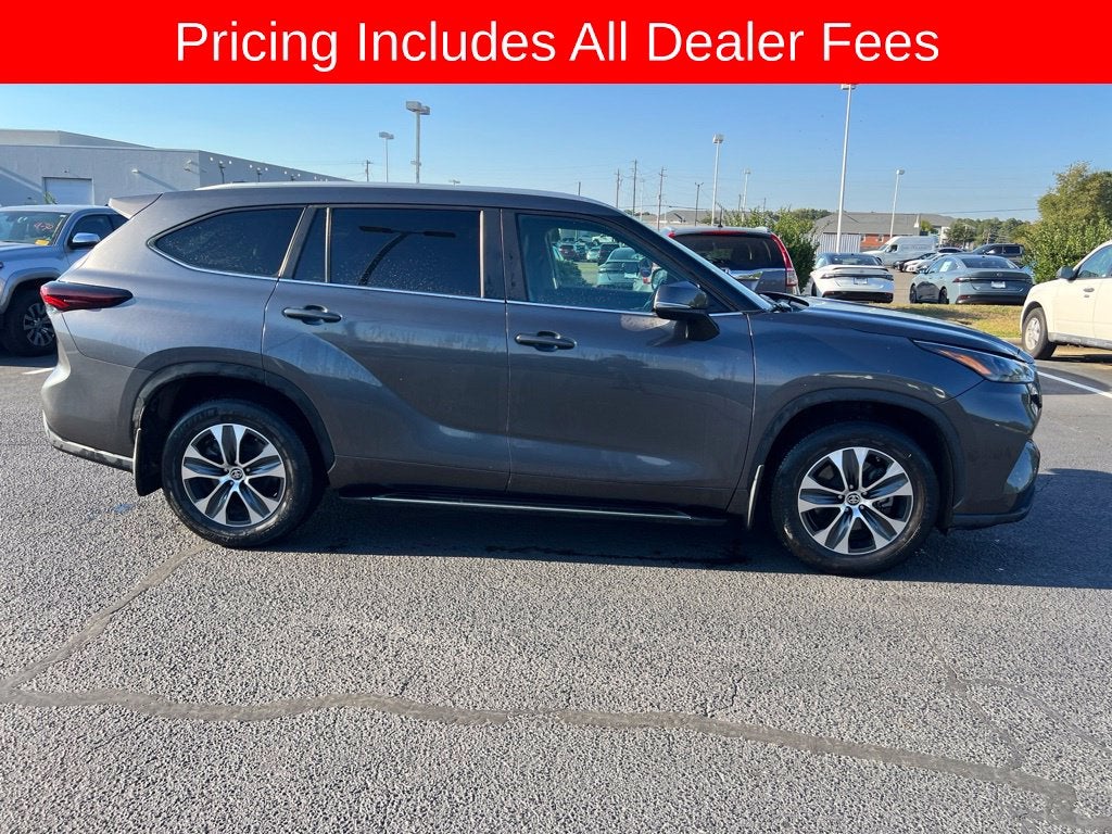 2024 Toyota Highlander XLE