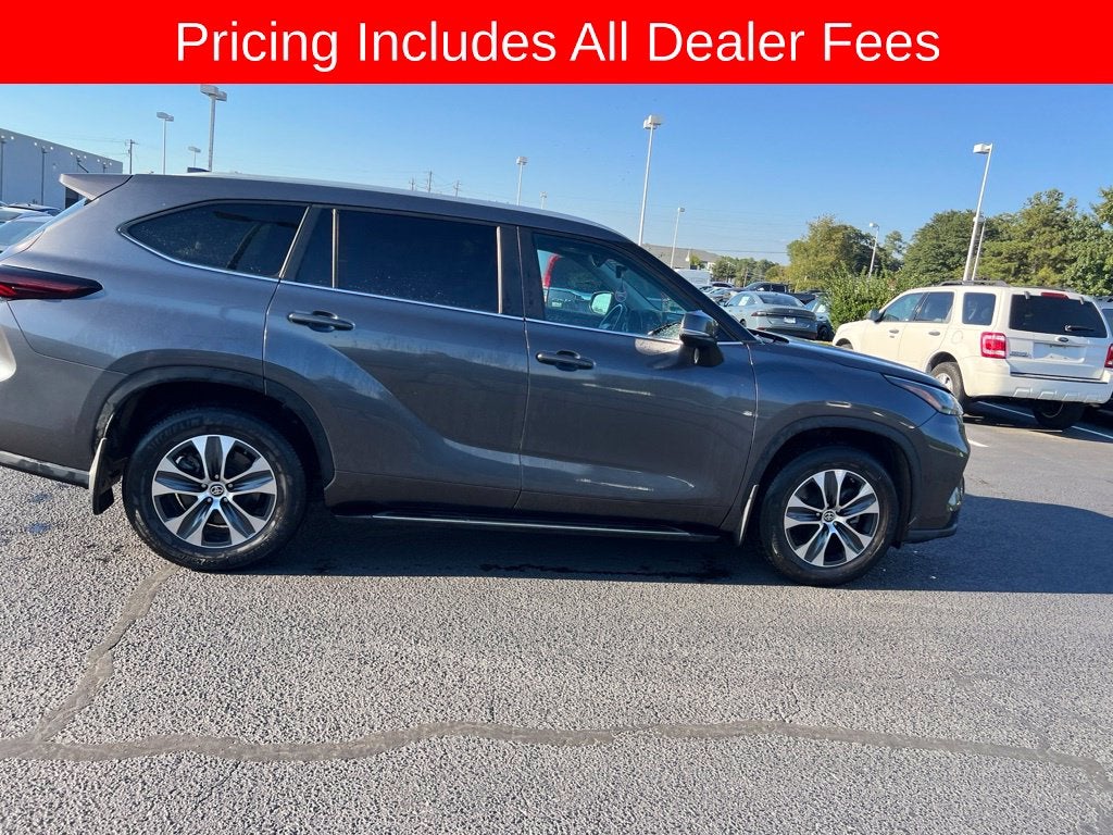 2024 Toyota Highlander XLE