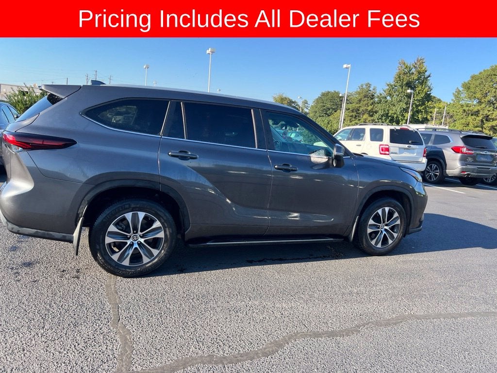 2024 Toyota Highlander XLE