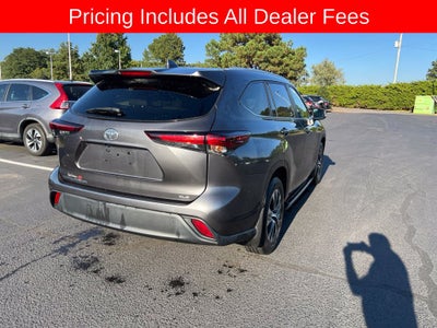 2024 Toyota Highlander XLE