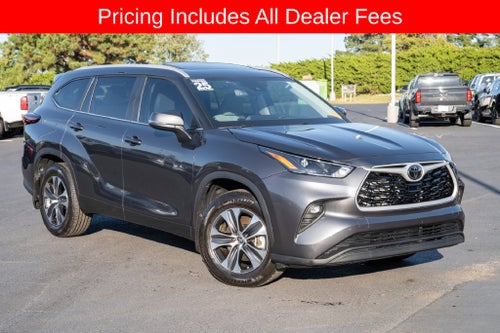 2025 Toyota Highlander XLE