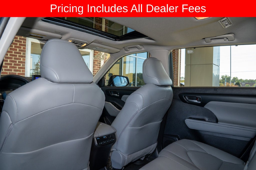 2025 Toyota Highlander XLE