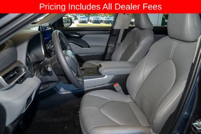 2025 Toyota Highlander XLE