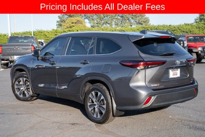 2025 Toyota Highlander XLE