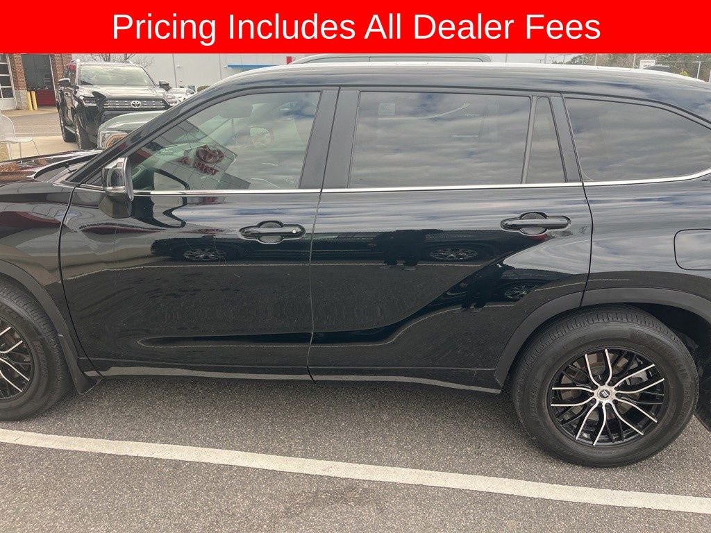 2024 Toyota Highlander XLE