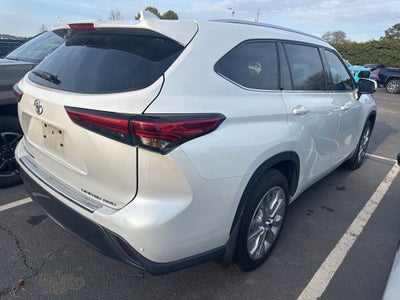 2023 Toyota Highlander L