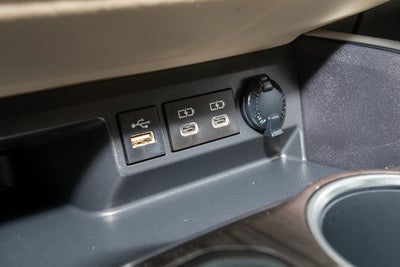 2023 Toyota Highlander Hybrid Limited