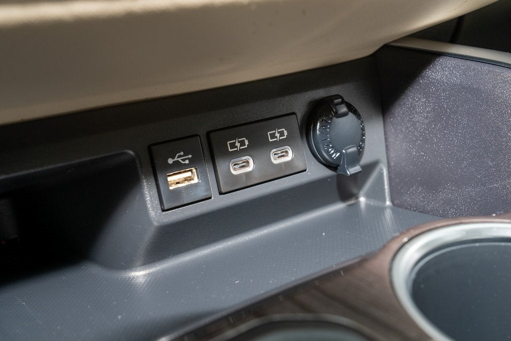 2023 Toyota Highlander Hybrid Limited