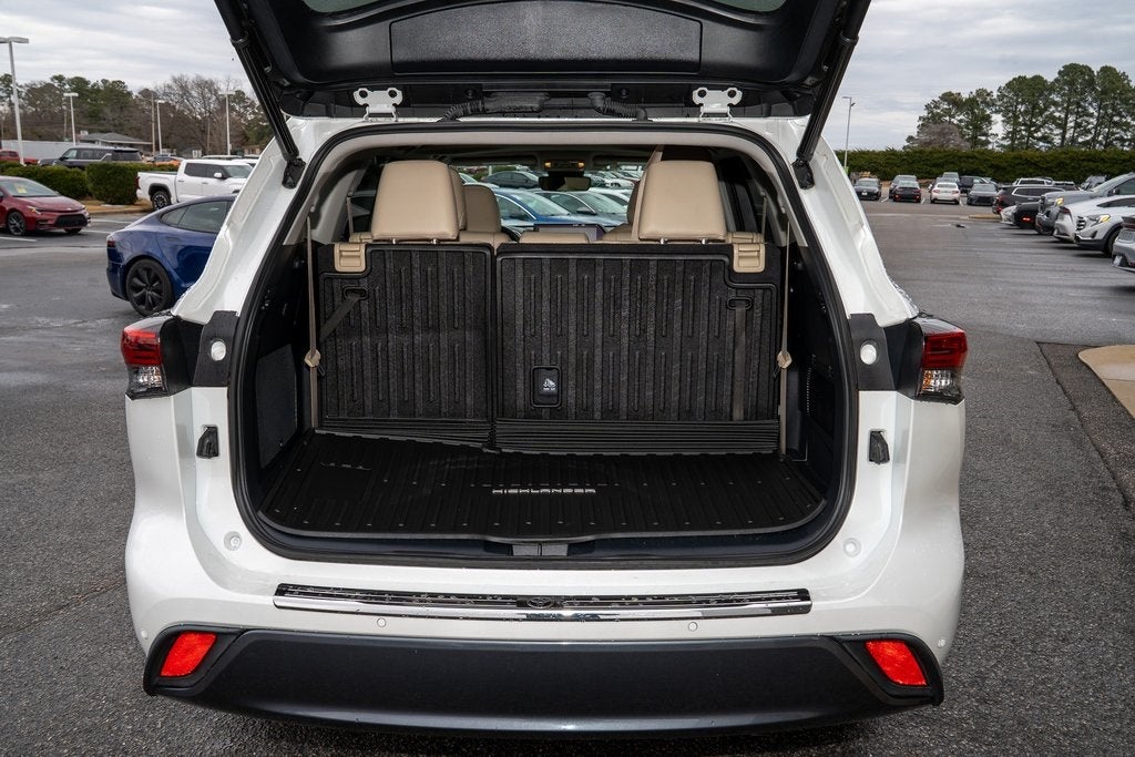 2023 Toyota Highlander Hybrid Limited