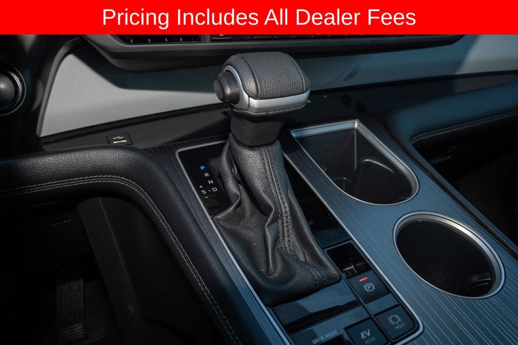 2025 Toyota Sienna XLE 8 Passenger