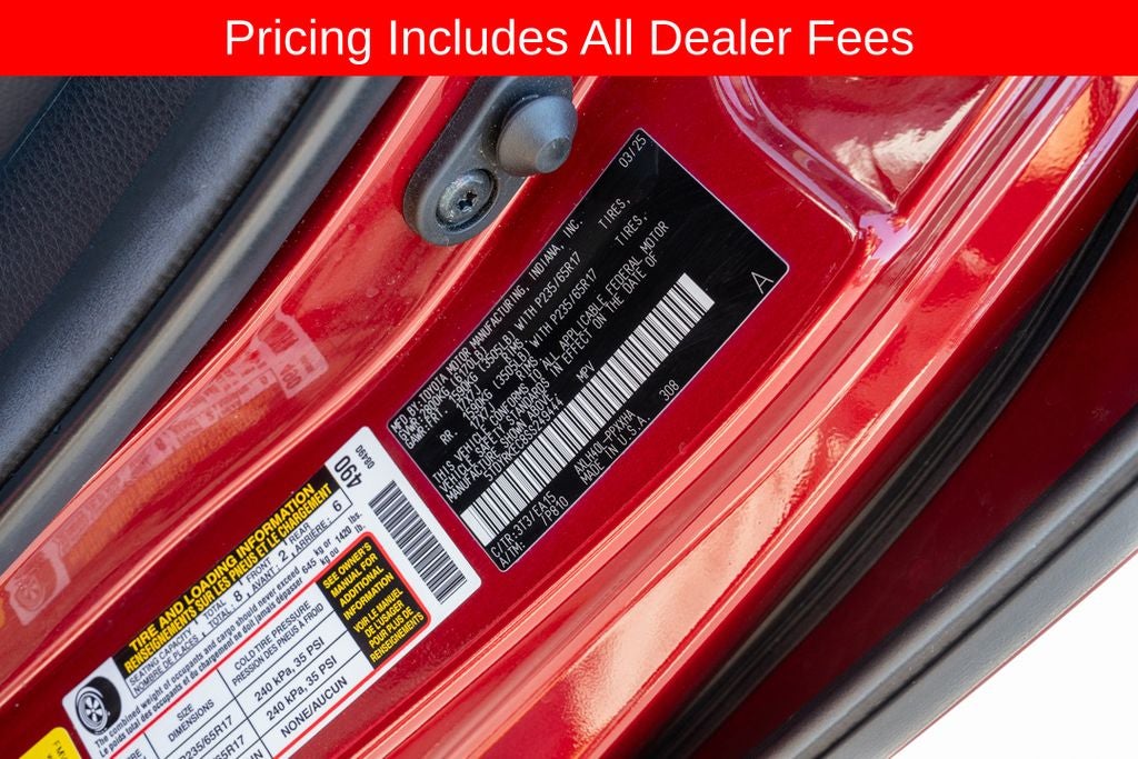 2025 Toyota Sienna XLE 8 Passenger