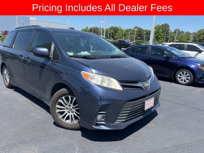 2019 Toyota Sienna XLE Premium 8 Passenger